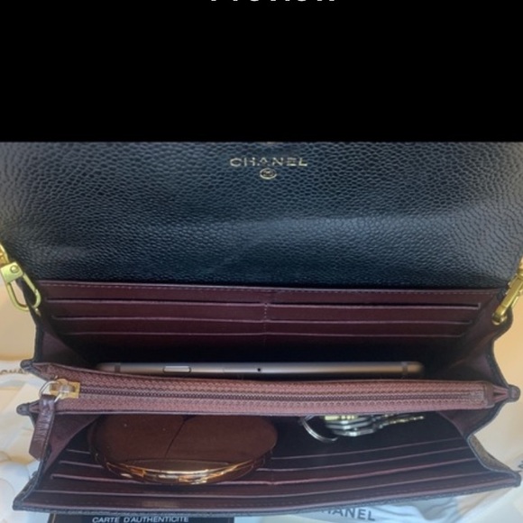 Chanel Caviar Quilted Crush Wallet on Chain - Picture 9 of 9